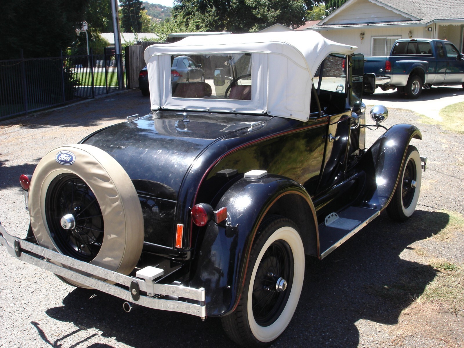 1929 Ford Model A - photo 4