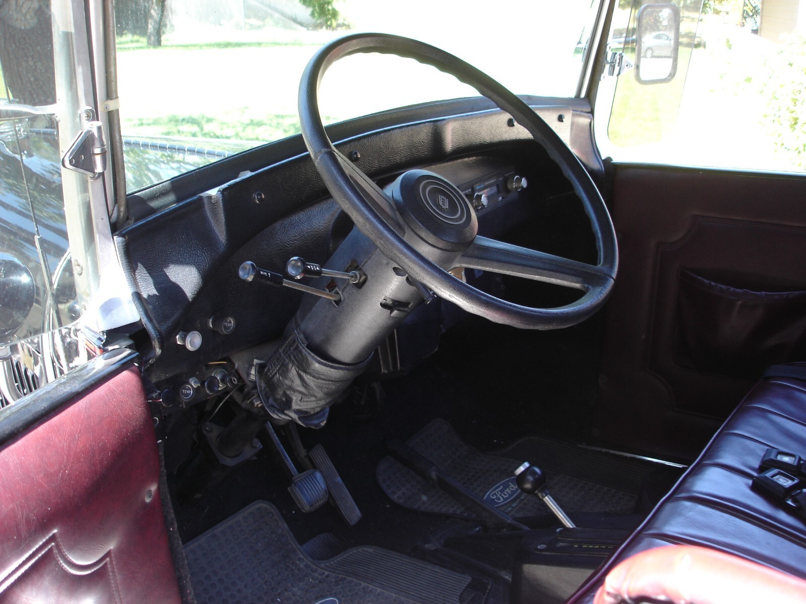 1929 Ford Model A - photo 7