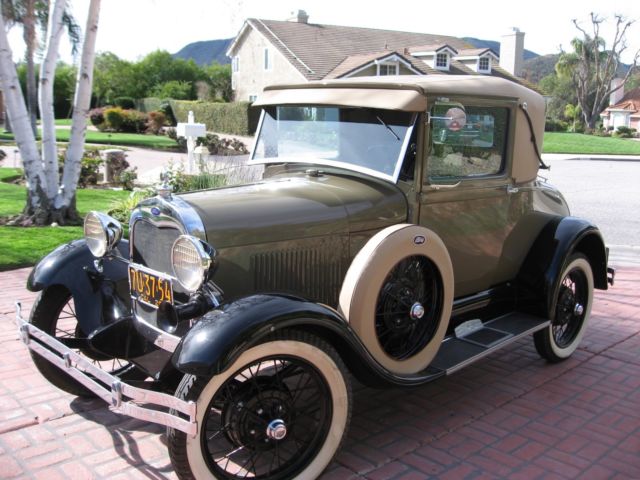 1929 Ford Model A - photo 2