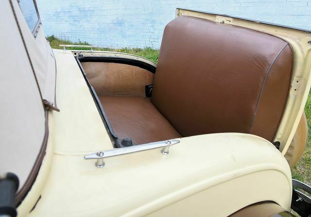 1929 Ford Model A Sport Coupe - photo 10