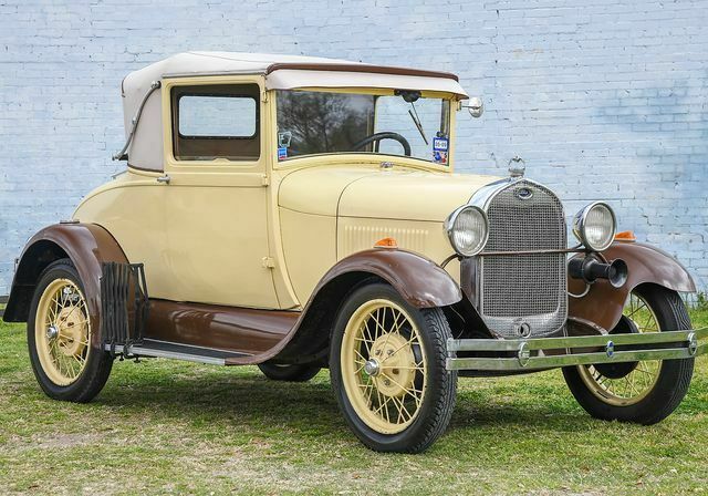 1929 Ford Model A Sport Coupe - photo 6