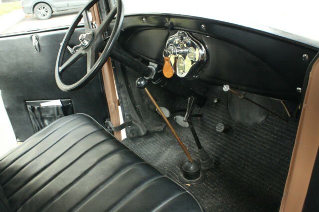 1929 Ford Model A Sports Coupe - photo 13