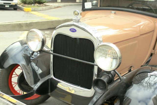 1929 Ford Model A Sports Coupe - photo 4