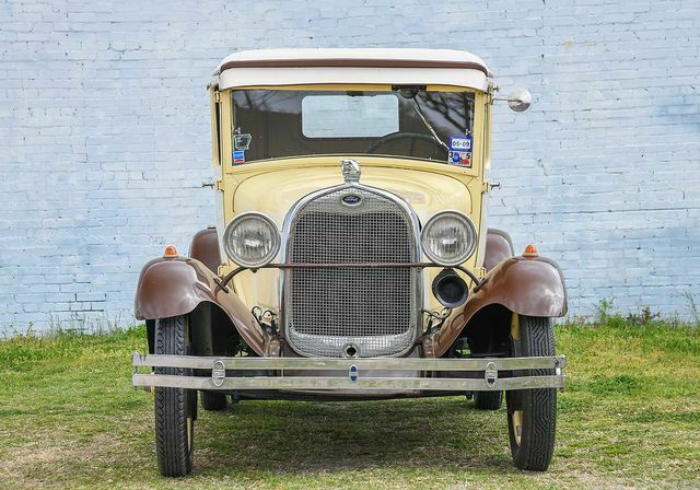 1929 Ford Model A Sport Coupe - photo 2