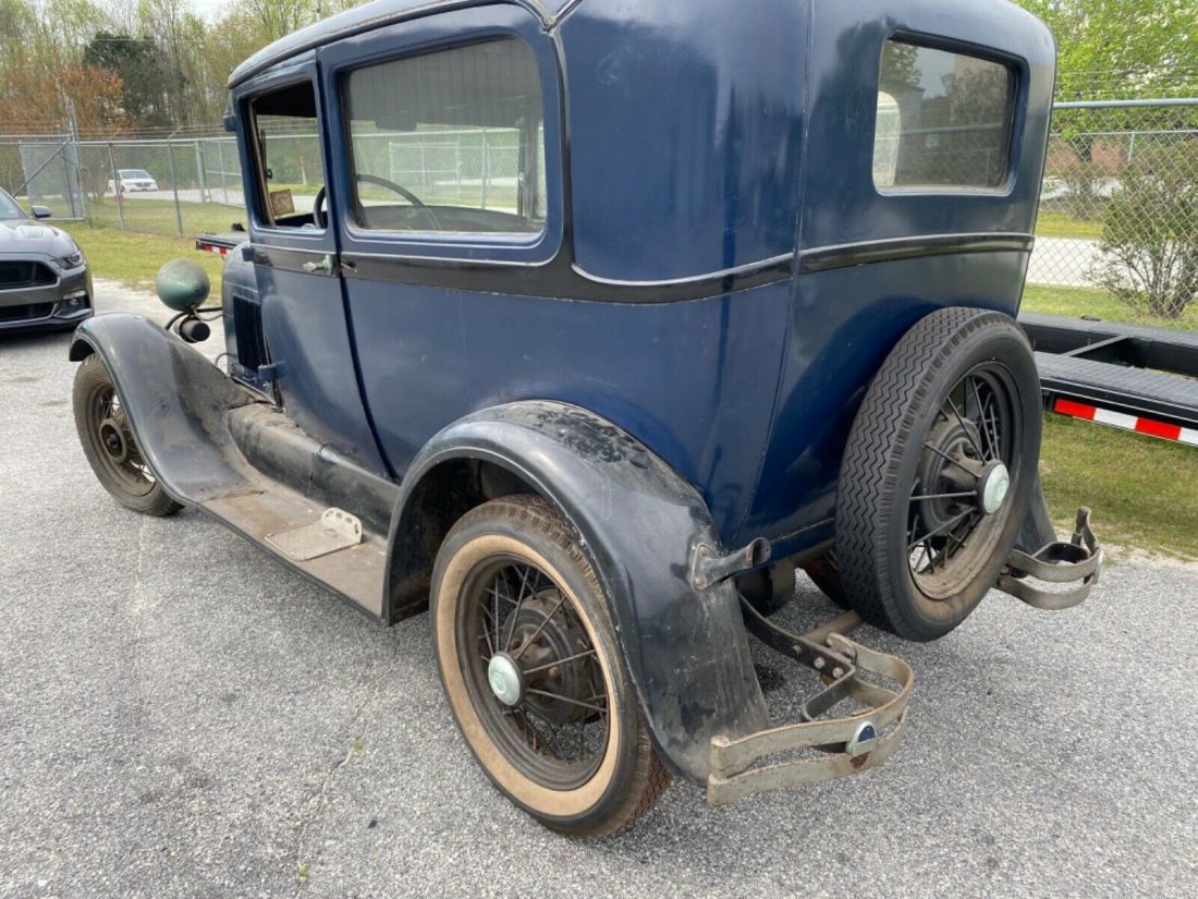 1929 Ford Model A Tudor 2 door barn find 1929 Ford Model A