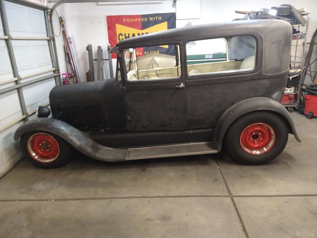 1929 Ford Model A - photo 2