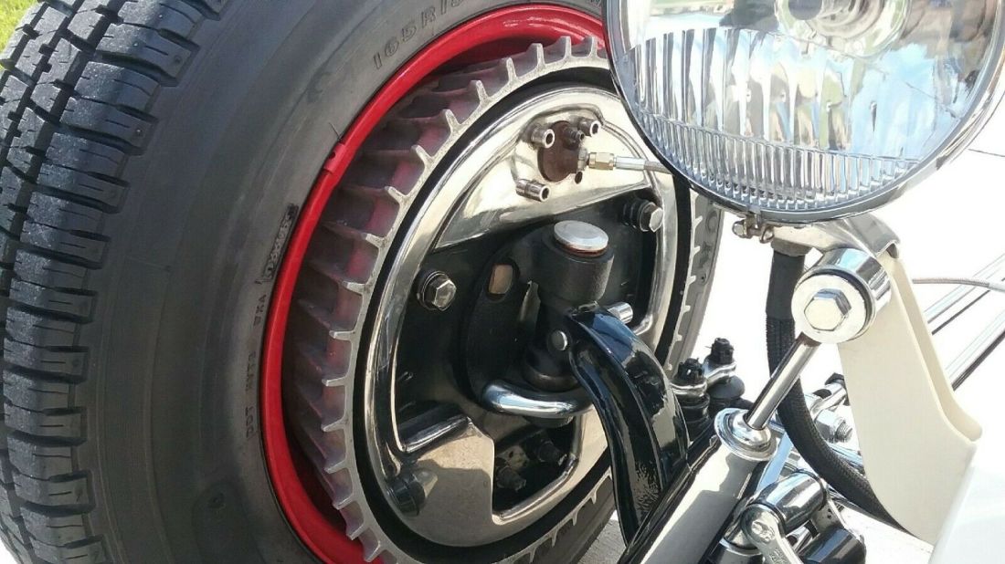 1929 Ford Model A - photo 12