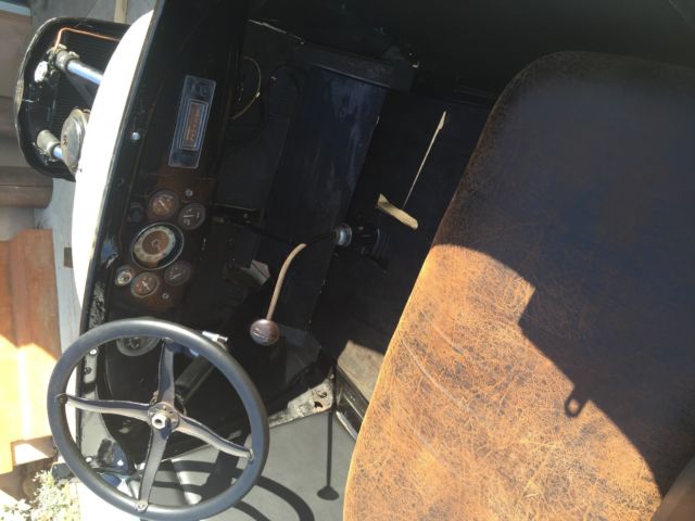 1929 Ford Model A Roadster - photo 10