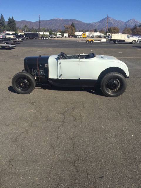 1929 Ford Model A Roadster - photo 2