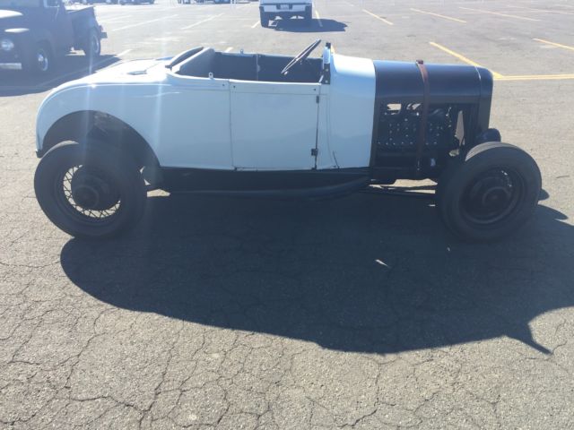 1929 Ford Model A Roadster - photo 4