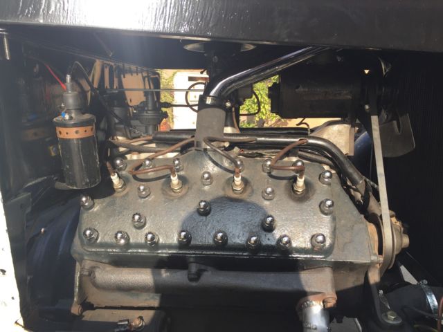 1929 Ford Model A Roadster - photo 8