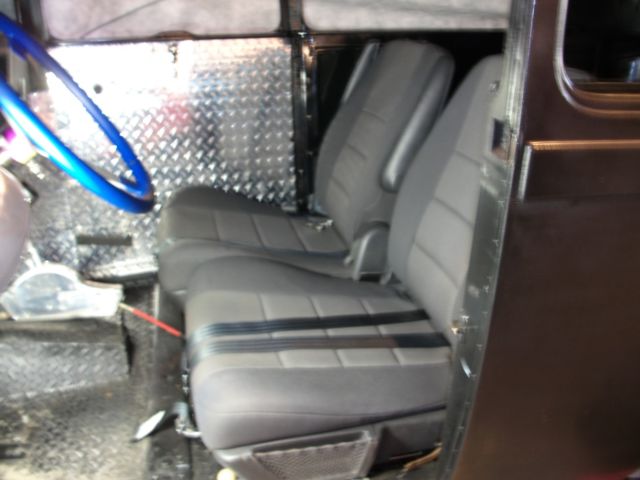 1929 Ford Model A inside diamond plate door panels & kick pad - photo 10