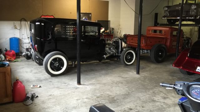 1929 Ford Model A sedan - photo 7