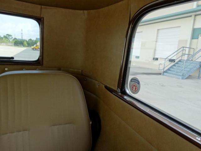 1929 Ford Model A - photo 7