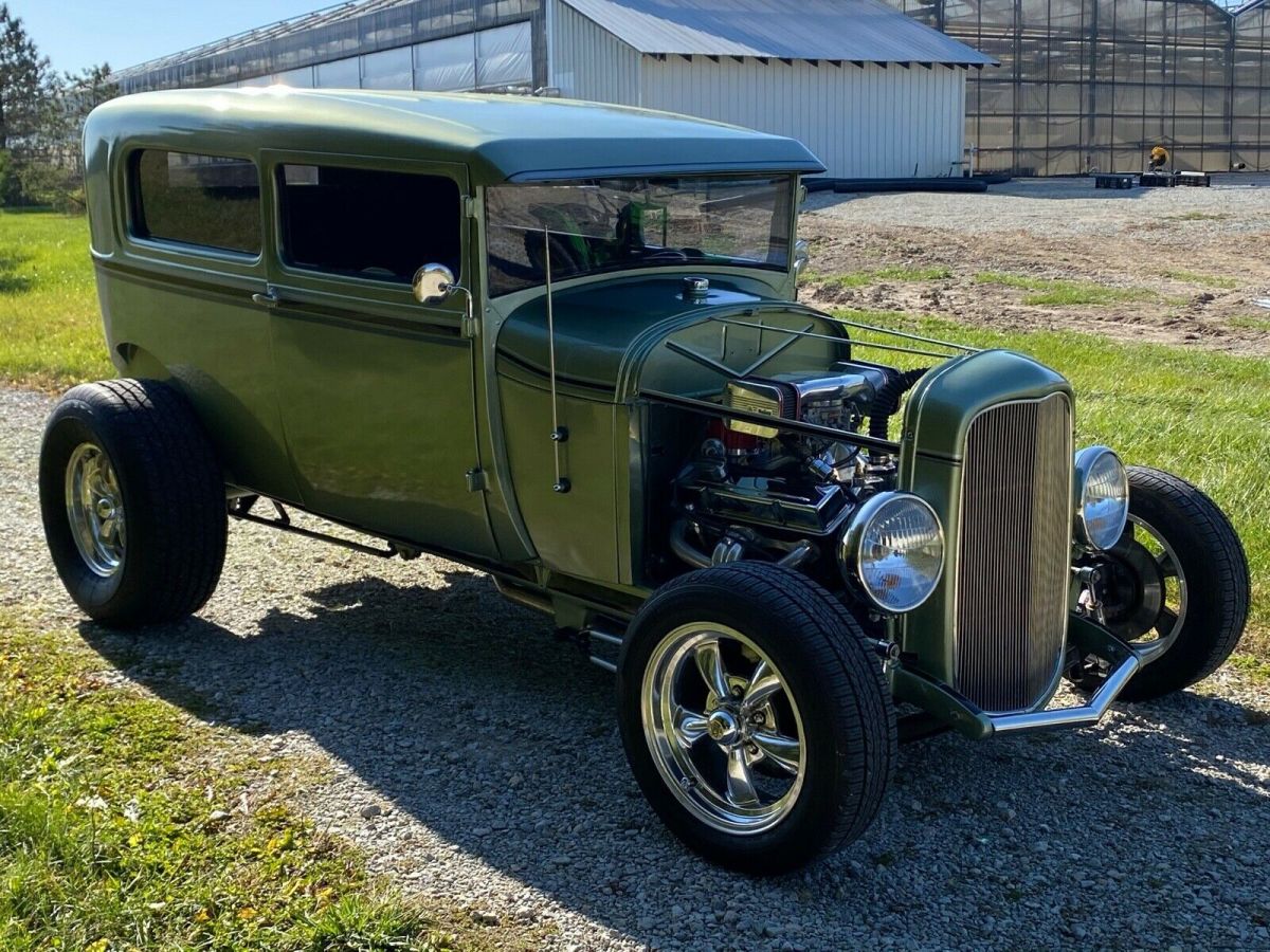 1929 Ford Tudor all steel car, low miles, drives nice, Not fiberglass, 1929 Ford Model A