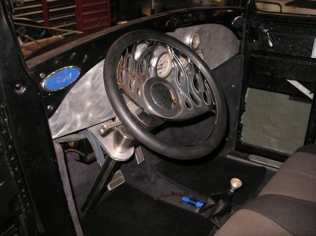 1929 Ford Model A TUDOR - photo 8