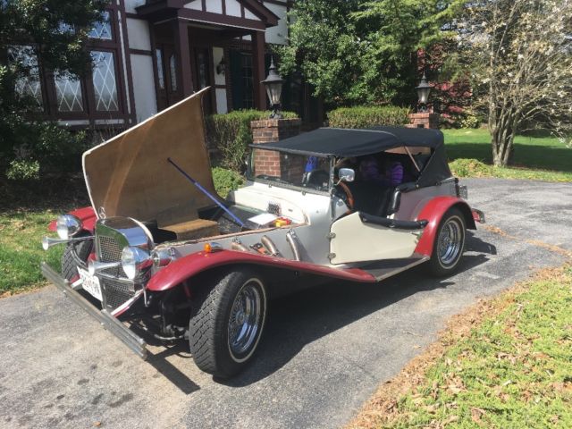 1929 Replica/Kit Makes 1929 Mercedes SSK replica