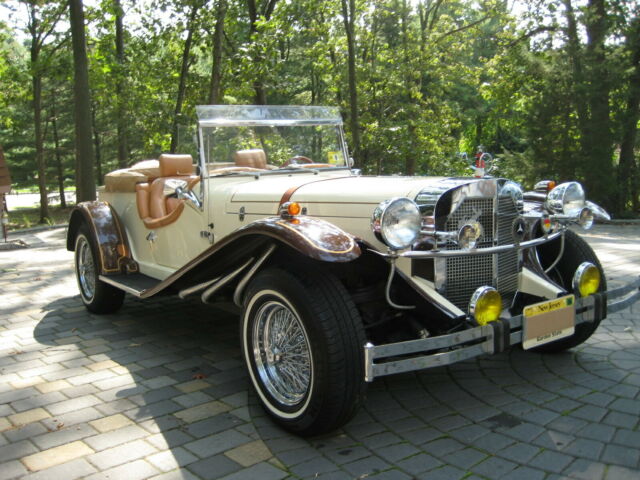 1929 MERCEDES SSK REPLICA KIT CAR, GAZELLE, V8 CHEVY POWER, EXCELLENT CONDITION 1929 Mercedes-Benz S-Class