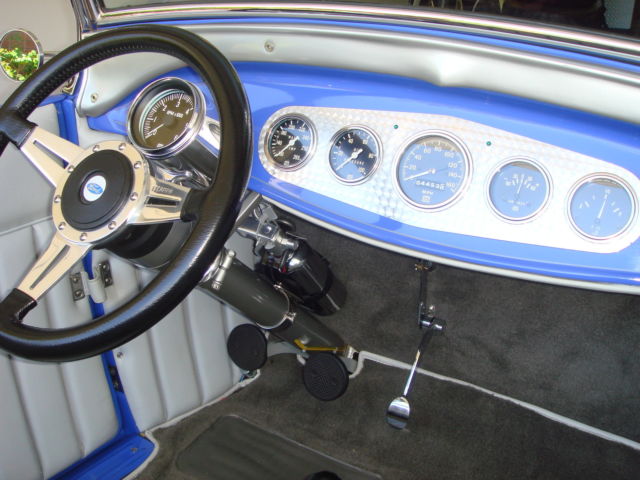 1929 Ford Model A AV8 - photo 10