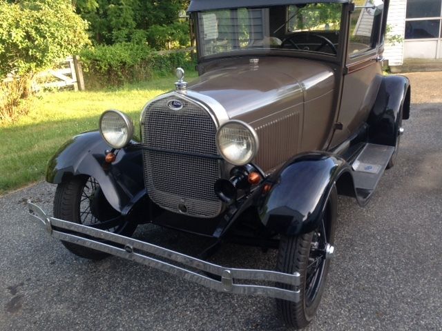 1929 Ford Model A - photo 2