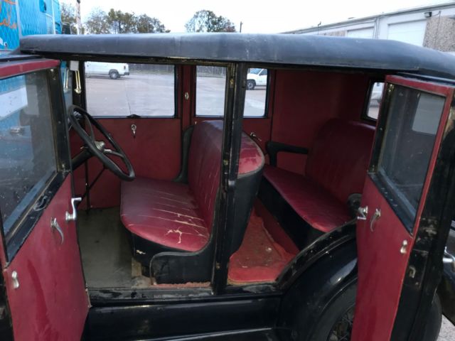 1929 Ford Model A Fordor Sedan - photo 11