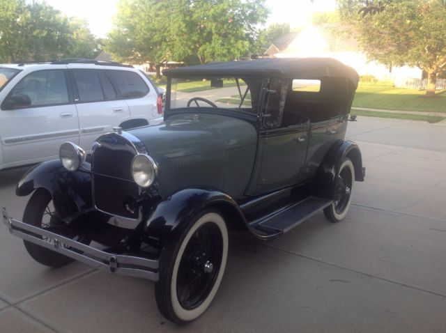 1929 Ford Model A PHAETON - photo 2