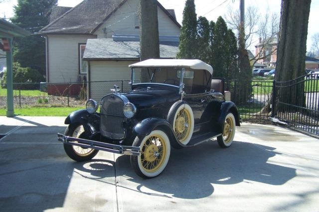 1929 Ford Model A Roadster - photo 4