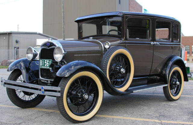 1929 Model A Murray Town Sedan $75k Frame Off Rotisserie Restoration 189 Miles 1929 Ford Model A Town Sedan $75k Restoration