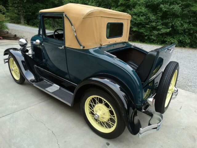 1929 Ford Model A - photo 9