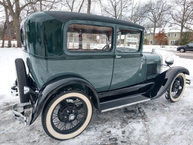 1929 Ford Model A Tudor Sedan $40k Restoration - photo 3