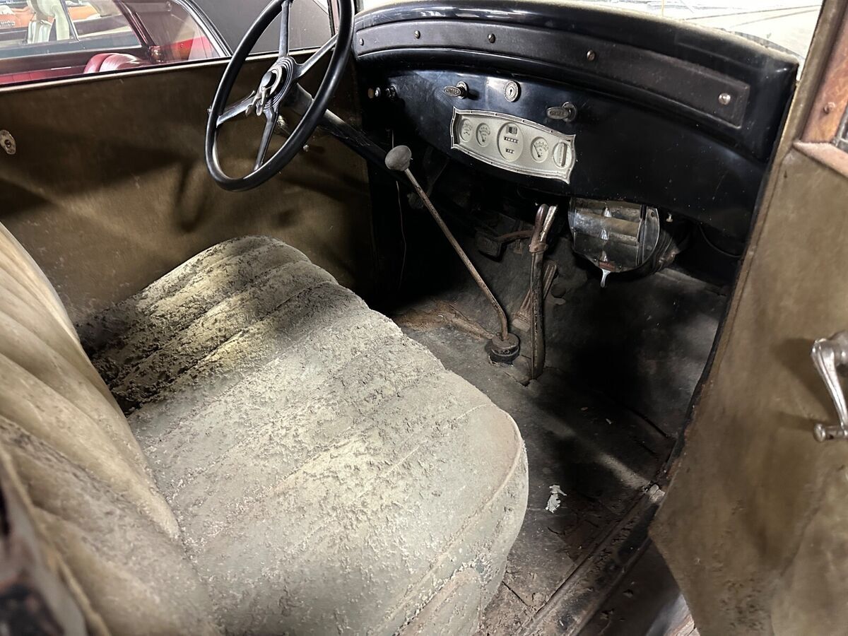 1929 Oldsmobile Coupe - photo 11