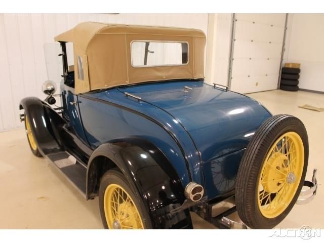 1929 Ford Model A roadster - photo 10