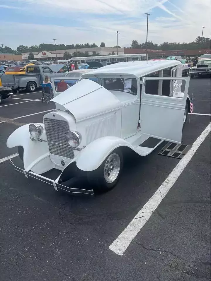1929 STUDEBAKER COMMANDER RESTOMOD 1929 Studebaker Commander 1929 STUDEBAKER COMMANDER RESTOMOD 350/350/AC-HEAT