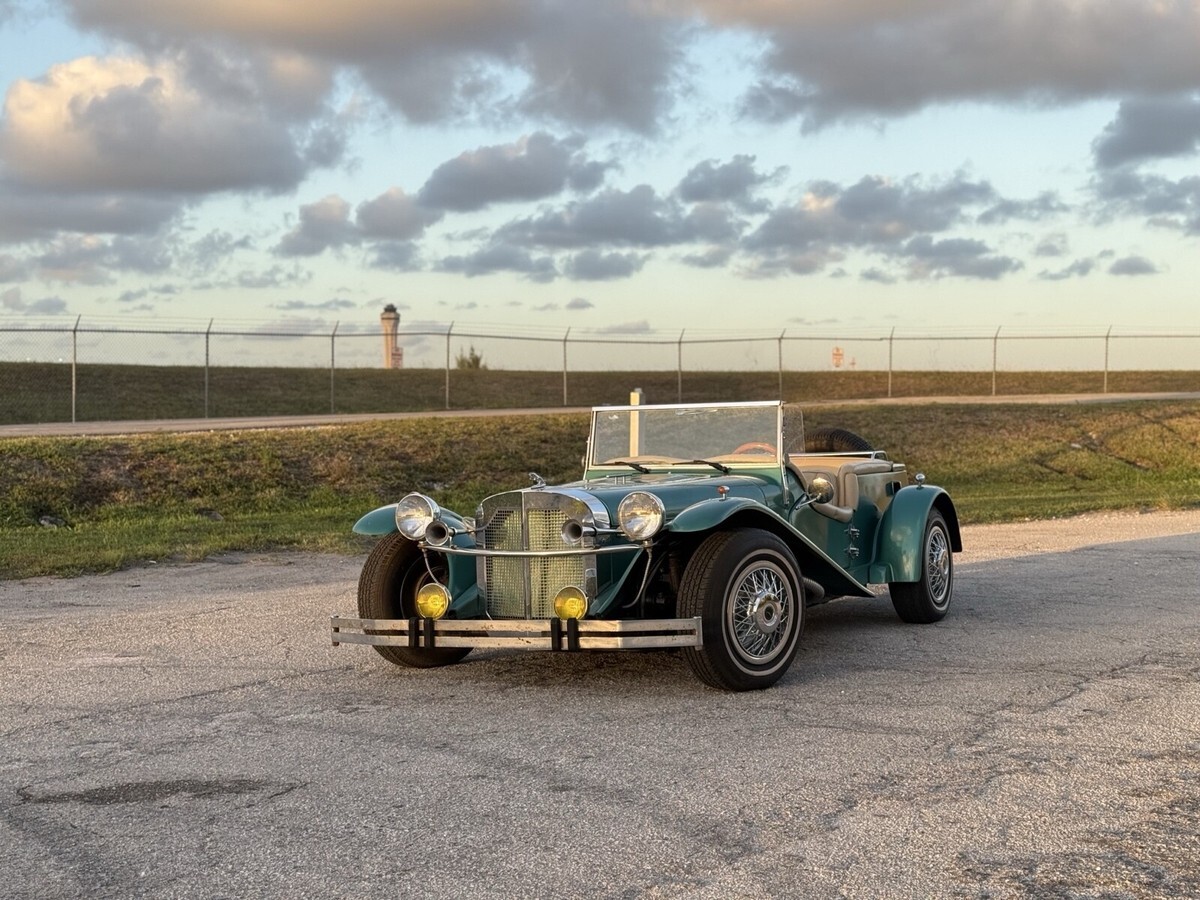 1929 Volkswagen Beetle (Pre-1980) Gazelle replica kit car - photo 12