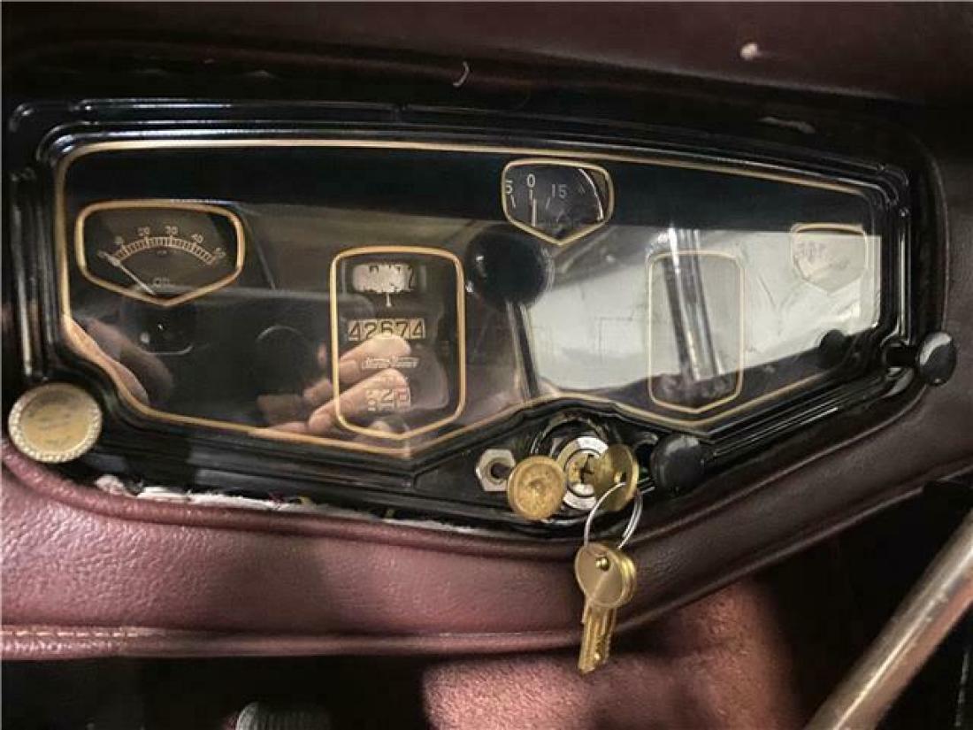 1930 Cord Phaeton sedan 8-95 - photo 10