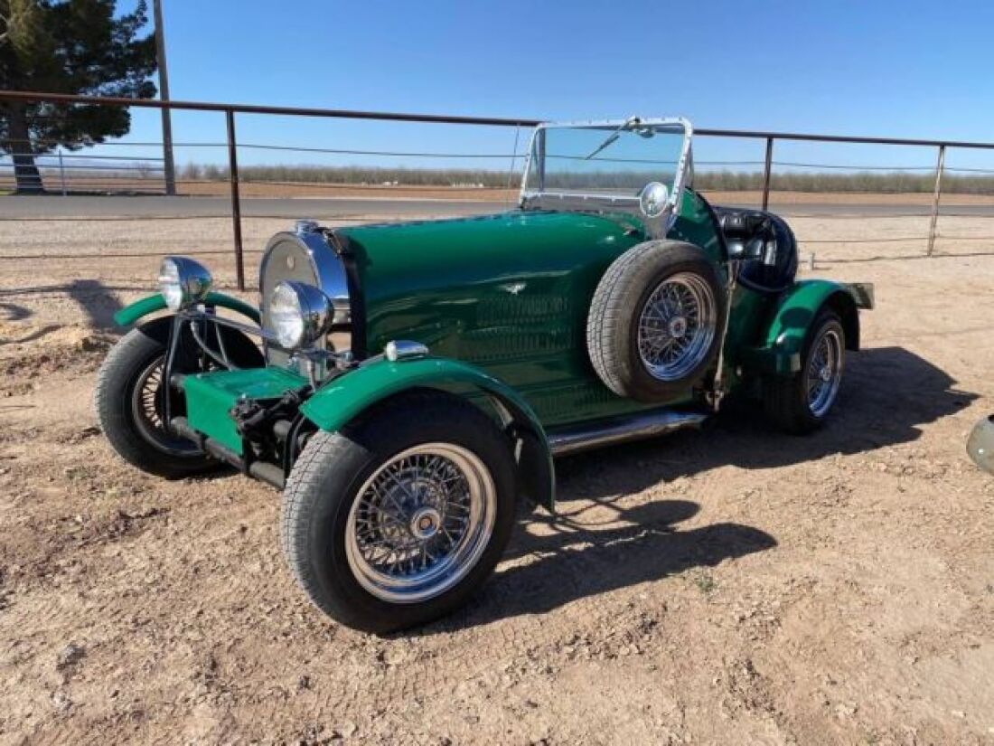 1930 BUGATTI REPLICA 1930 Bugatti Replica 1930 BUGATTI REPLICA / Volkswagen bettle