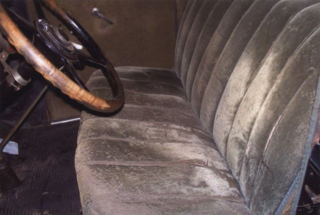 1930 Ford 4 Door - photo 4