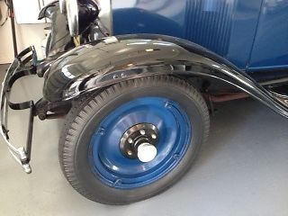 1930 Chevrolet Sedan - photo 5