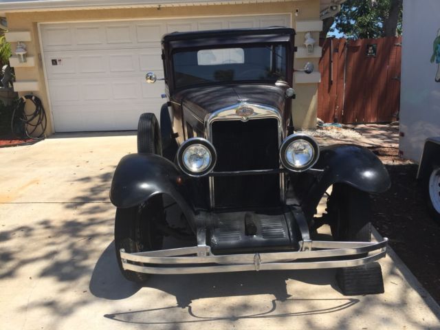 1930 Chevrolet 4 Door Sedan - photo 2