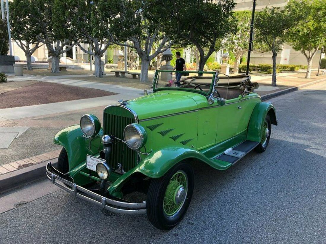 1930 Chrysler Imperial Roadster - photo 2