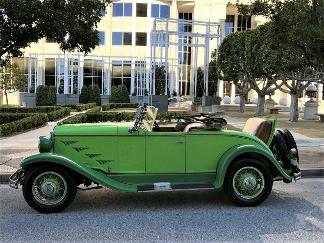1930 Chrysler Imperial Roadster - photo 3