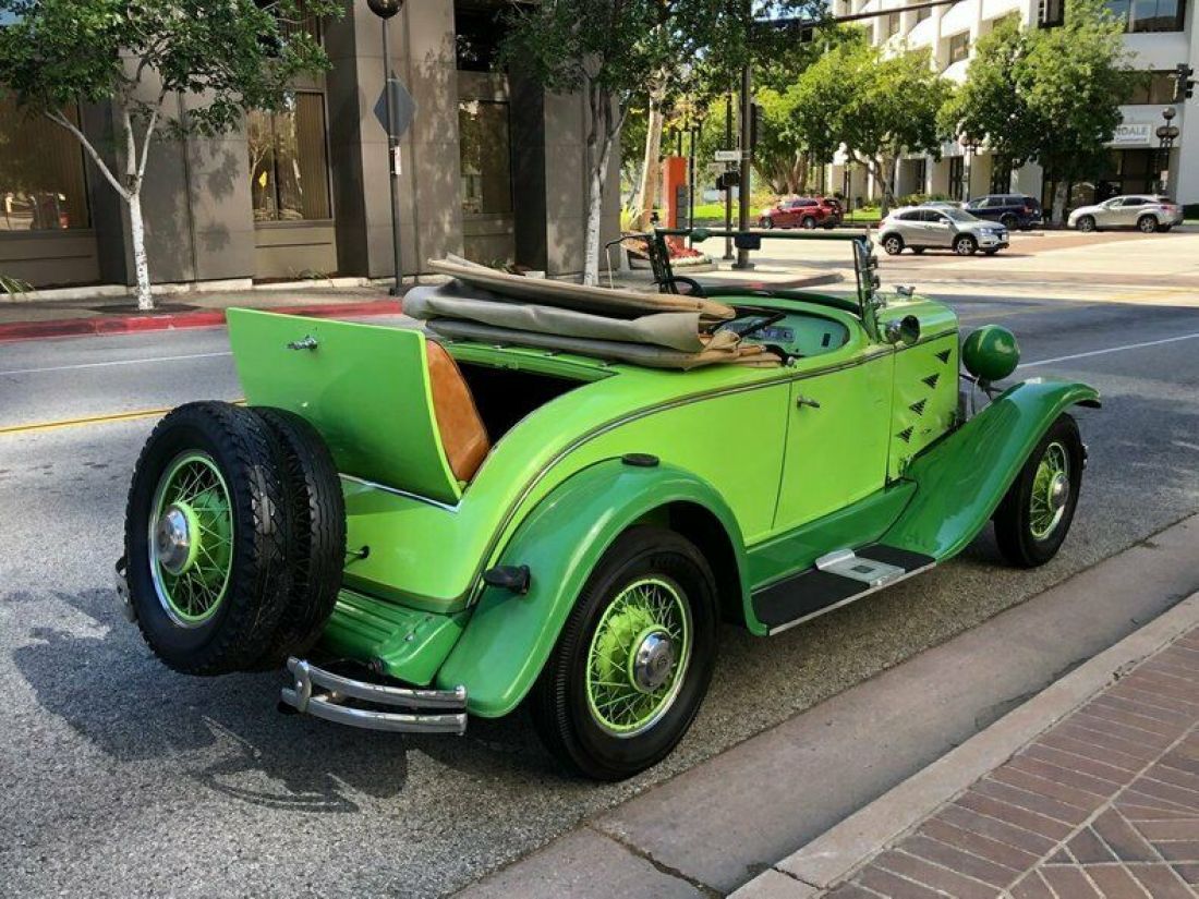 1930 Chrysler Imperial Roadster - photo 7