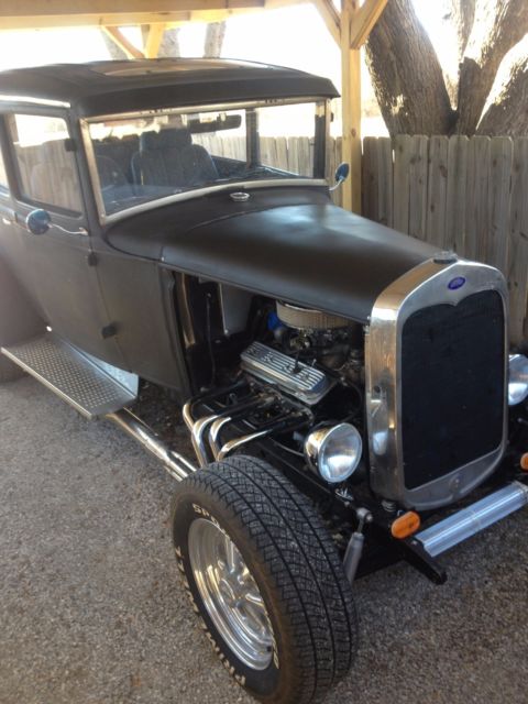 1930 Ford Model A - photo 3