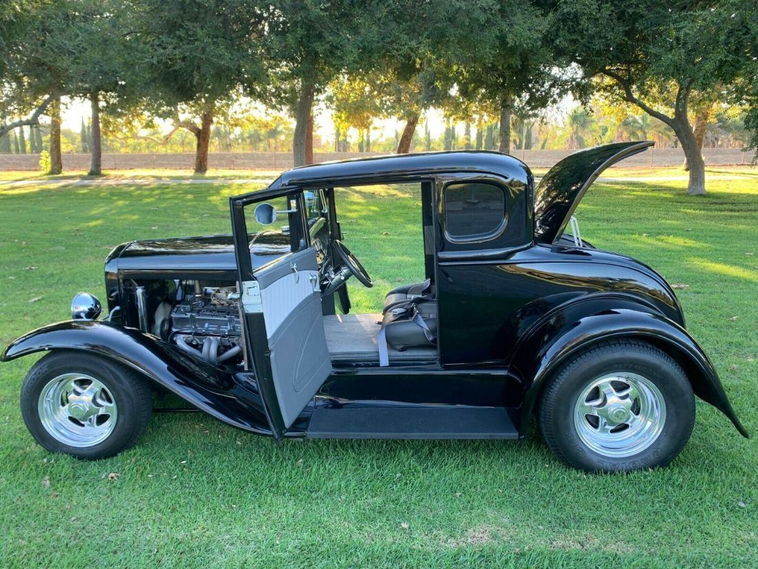 1930 Ford Model A - photo 4