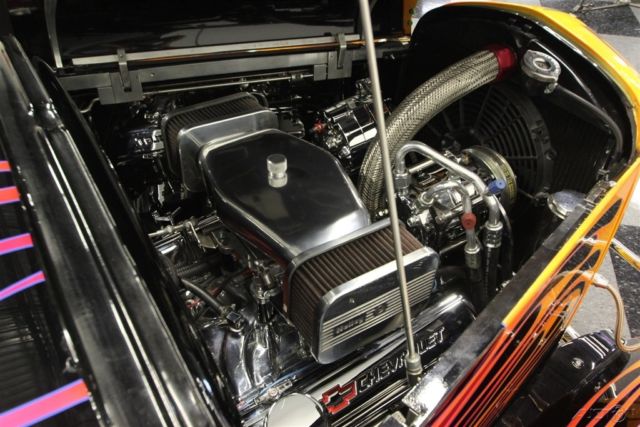 1930 Ford 5-Window Coupe - photo 3
