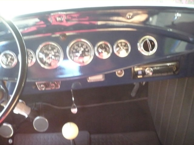1930 Ford Model A - photo 11