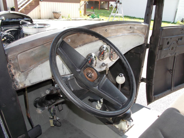 1930 Ford Model A - photo 8