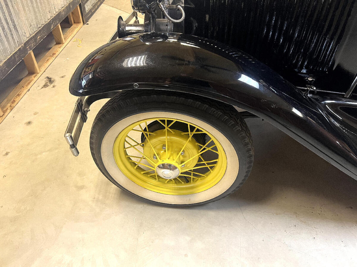 1930 Ford AA Model AA Depot Hack - photo 12