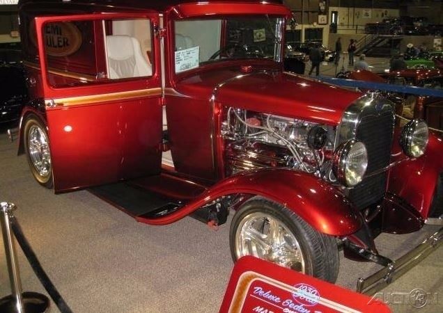 1930 Ford Delivery Deluxe Sedan - photo 2