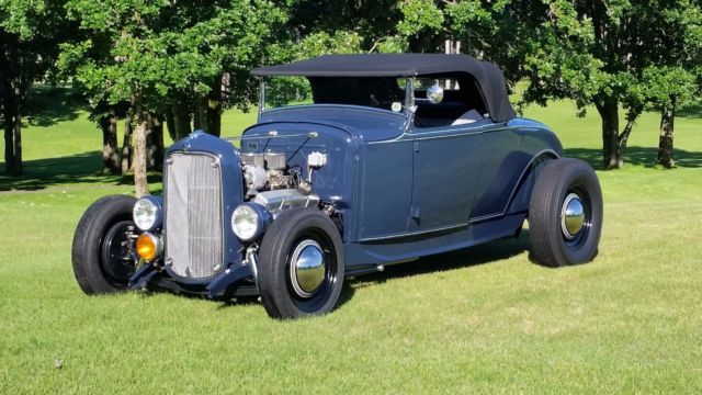 1930 Ford Model A Roadster - photo 5